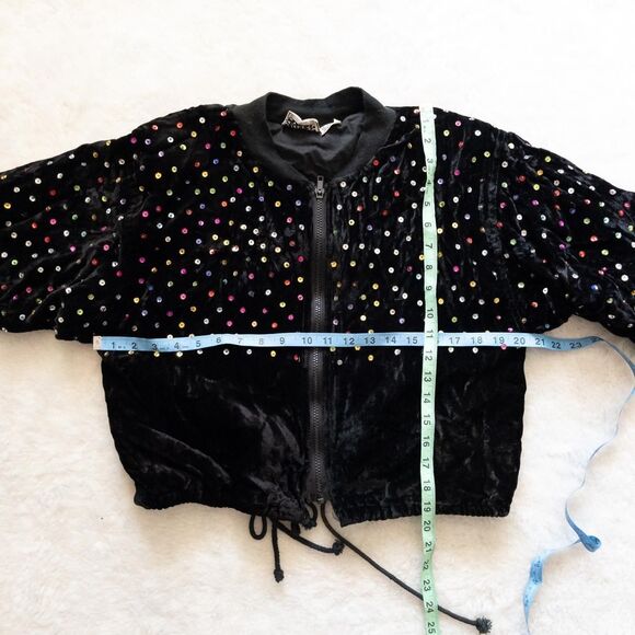 Vintage Speed Limit black velvet bomber jacket with rainbow sequins size small - Picture 6 of 8